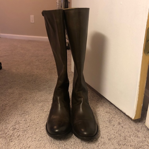 Frye Melissa Button Back Zip Dark Brown - Picture 2 of 6